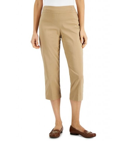 Embellished Pull-On Capri Pants New Fawn $16.79 Pants