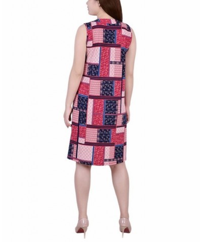 Petite Size Sleeveless Keyhole Dress with Hardware Sunquilt $18.02 Dresses