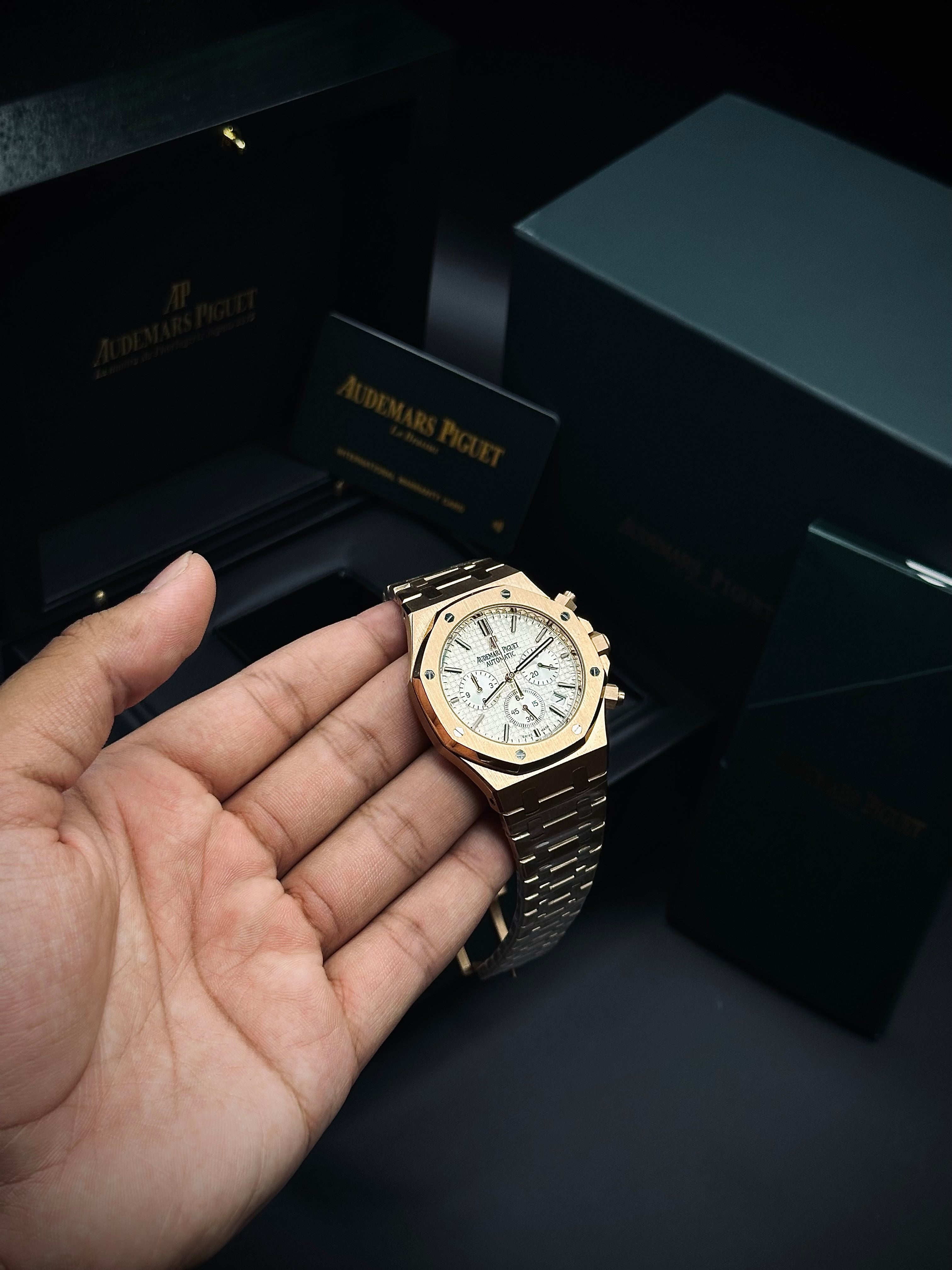 Audemars Piguet Royal-Oak Chronograph Master AAA. Copy