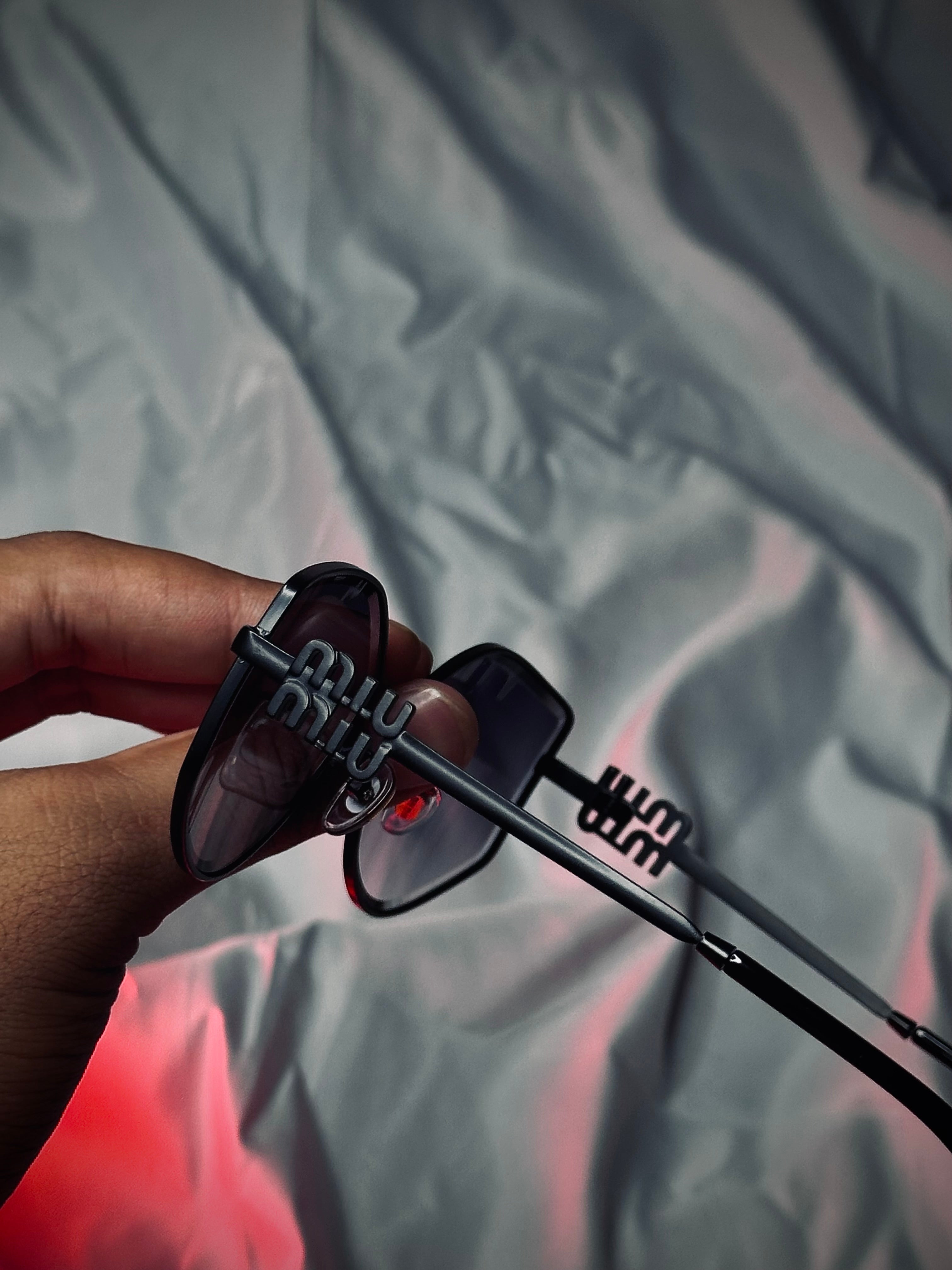 MIU MIU Shades (unisex)