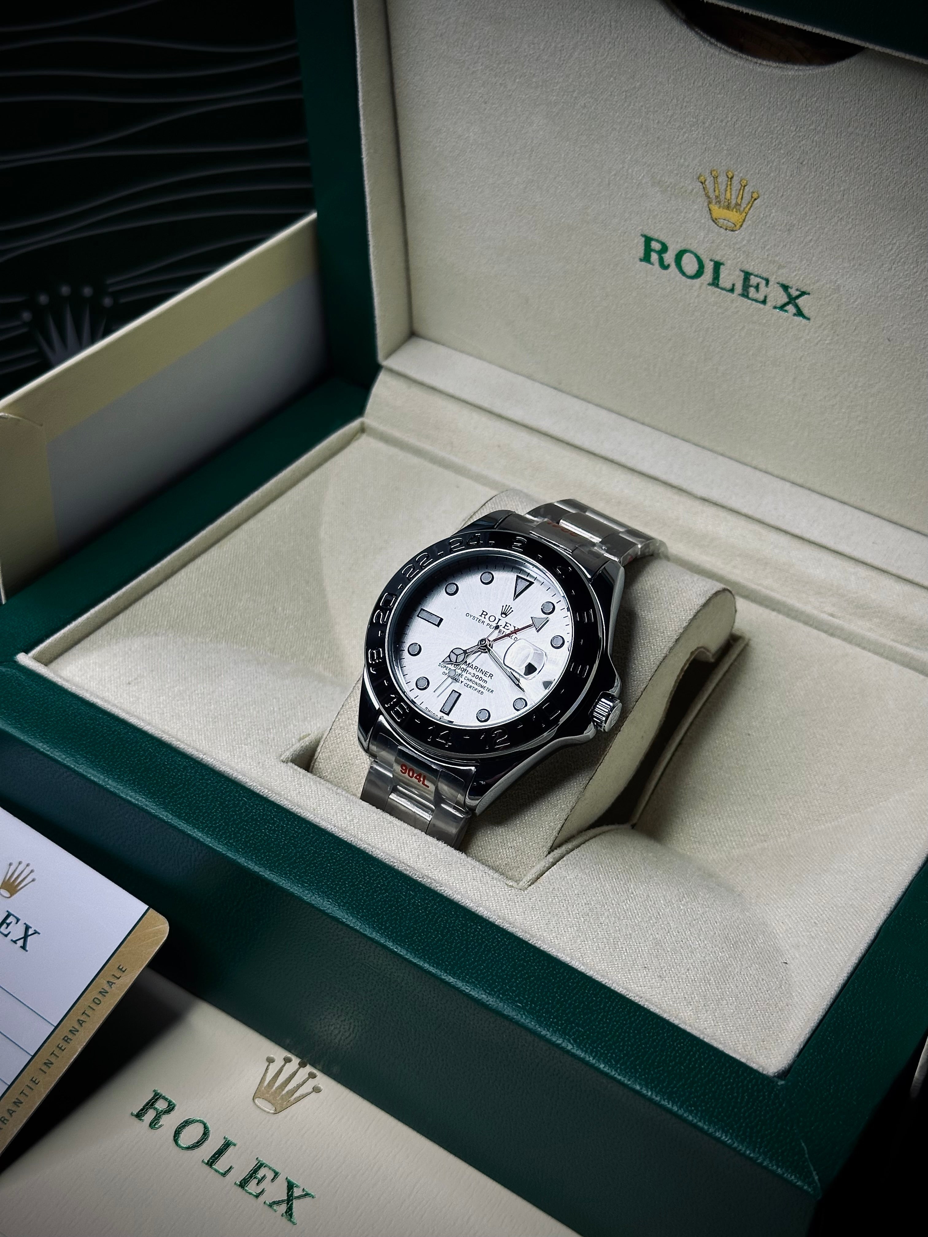 Rolex Submariner (swiss like movement)