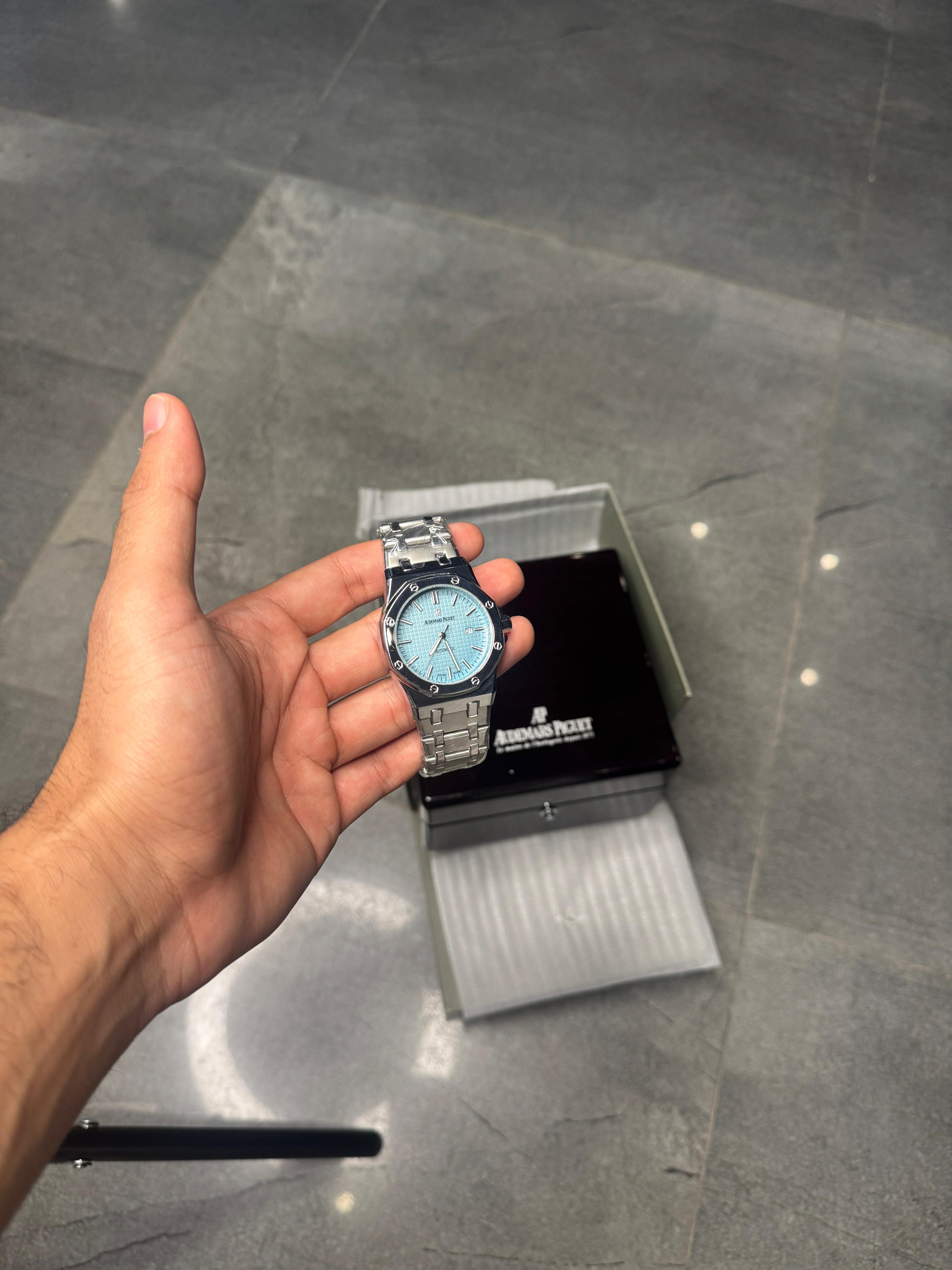 AP Chain (swiss movement)