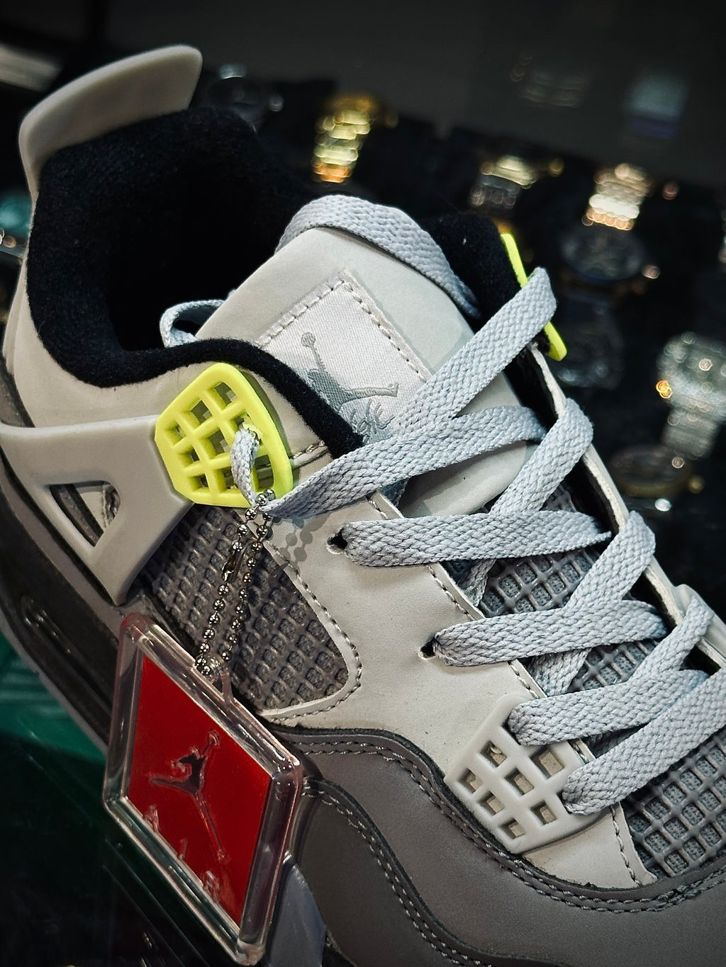 NIKE Airforce 4 (Monster White)