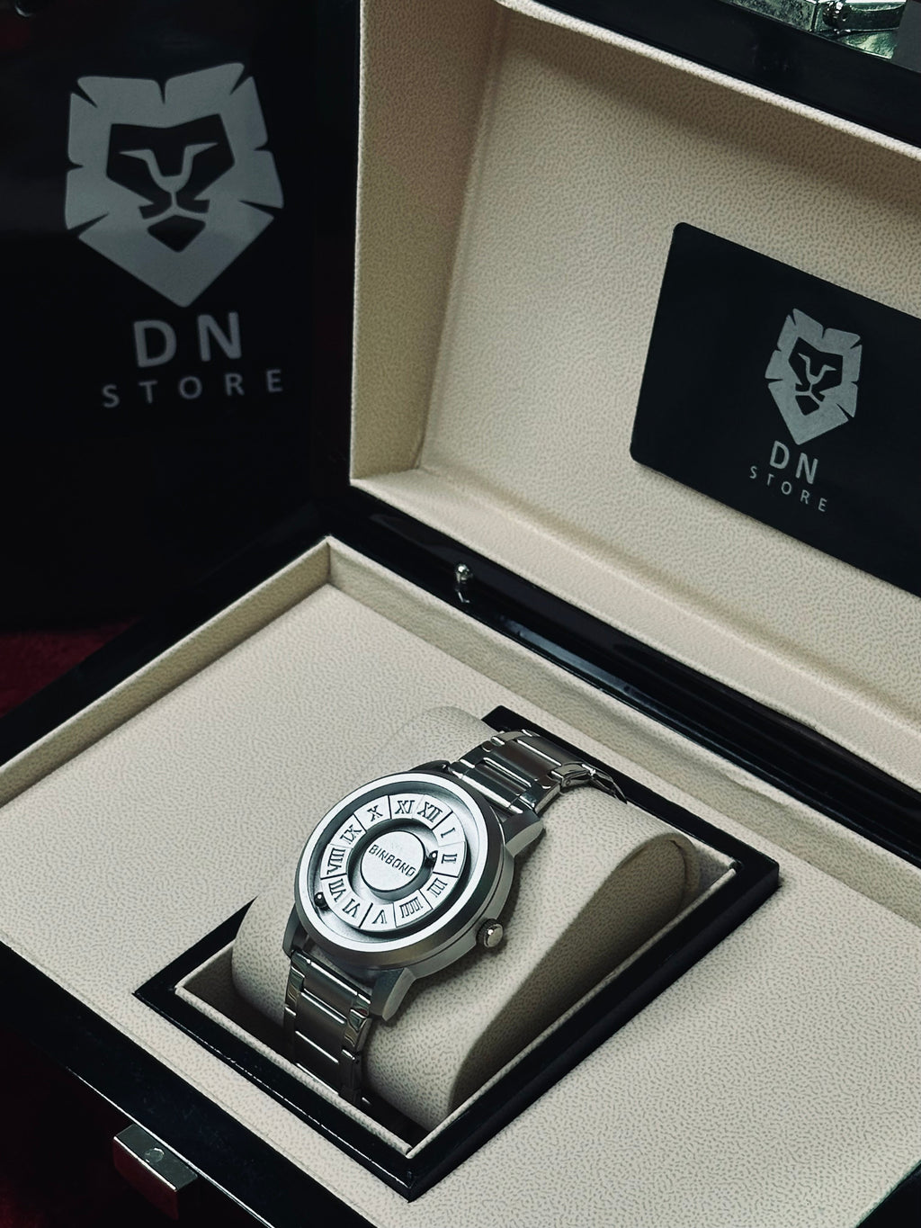 BINDBOND Arm-Less Watch