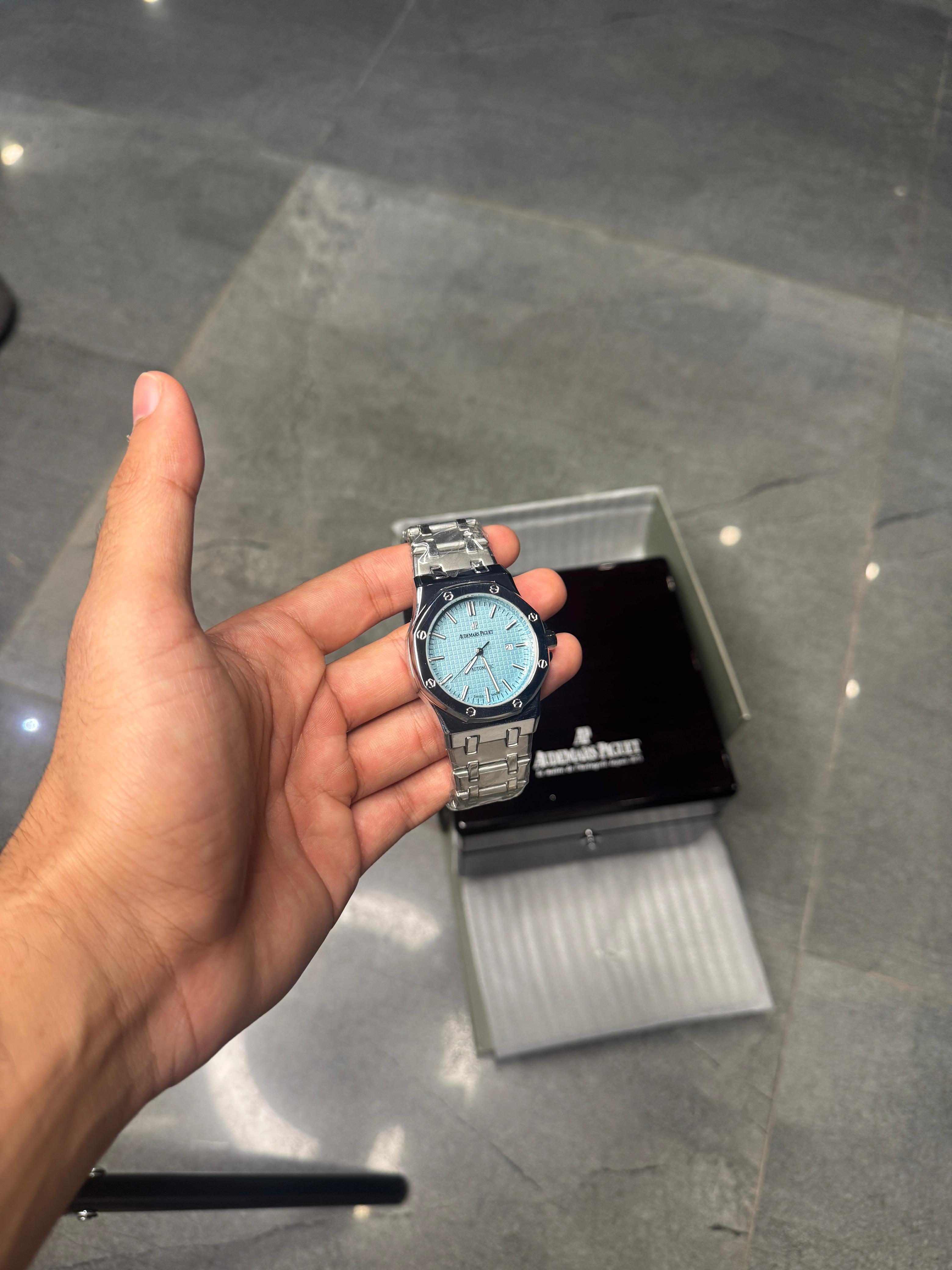 AP Chain (swiss movement)